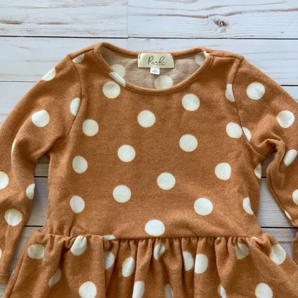 Girls Long Sleeve Polka Dot Tunic Top - Picture 2 of 5